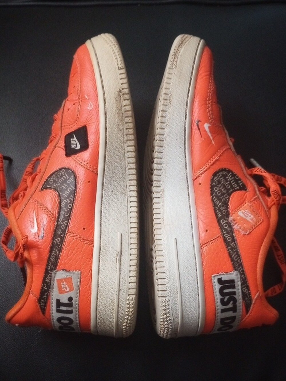 Nike Kids Orange Low Top Sneakers with 'Just Do It' Accents Sz 5.5Y - Picture 12 of 16